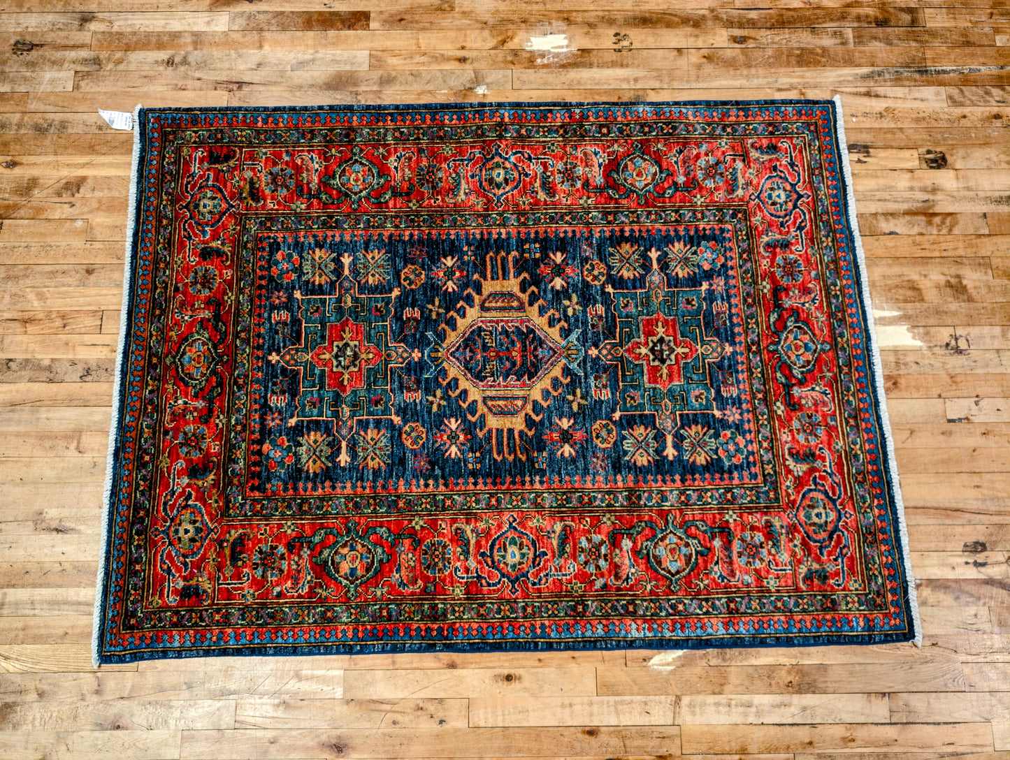 Pakistani Serapi hand-knotted 4x6 Rug