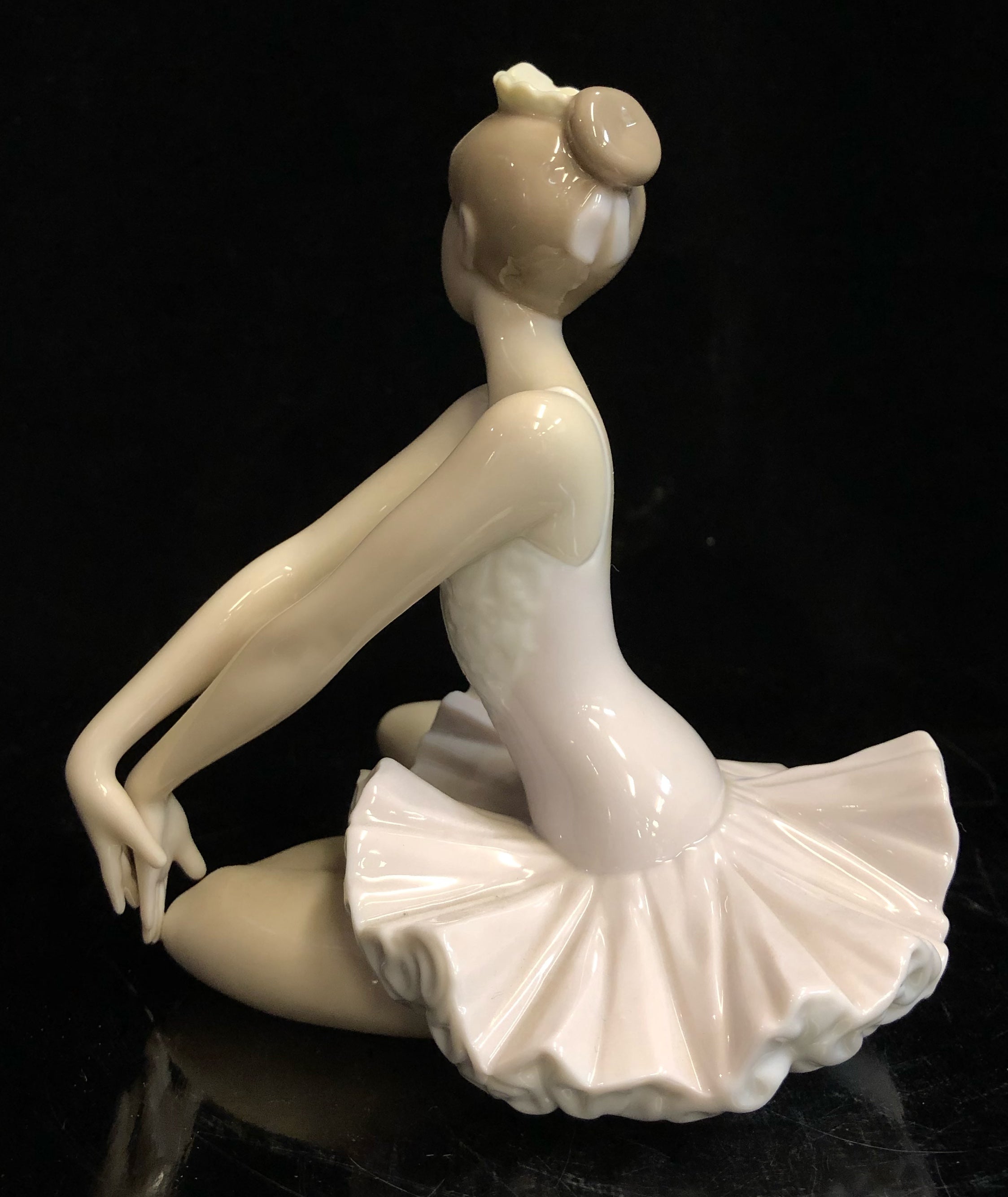 Lladro Graceful Pose – Hannasofblowingrock