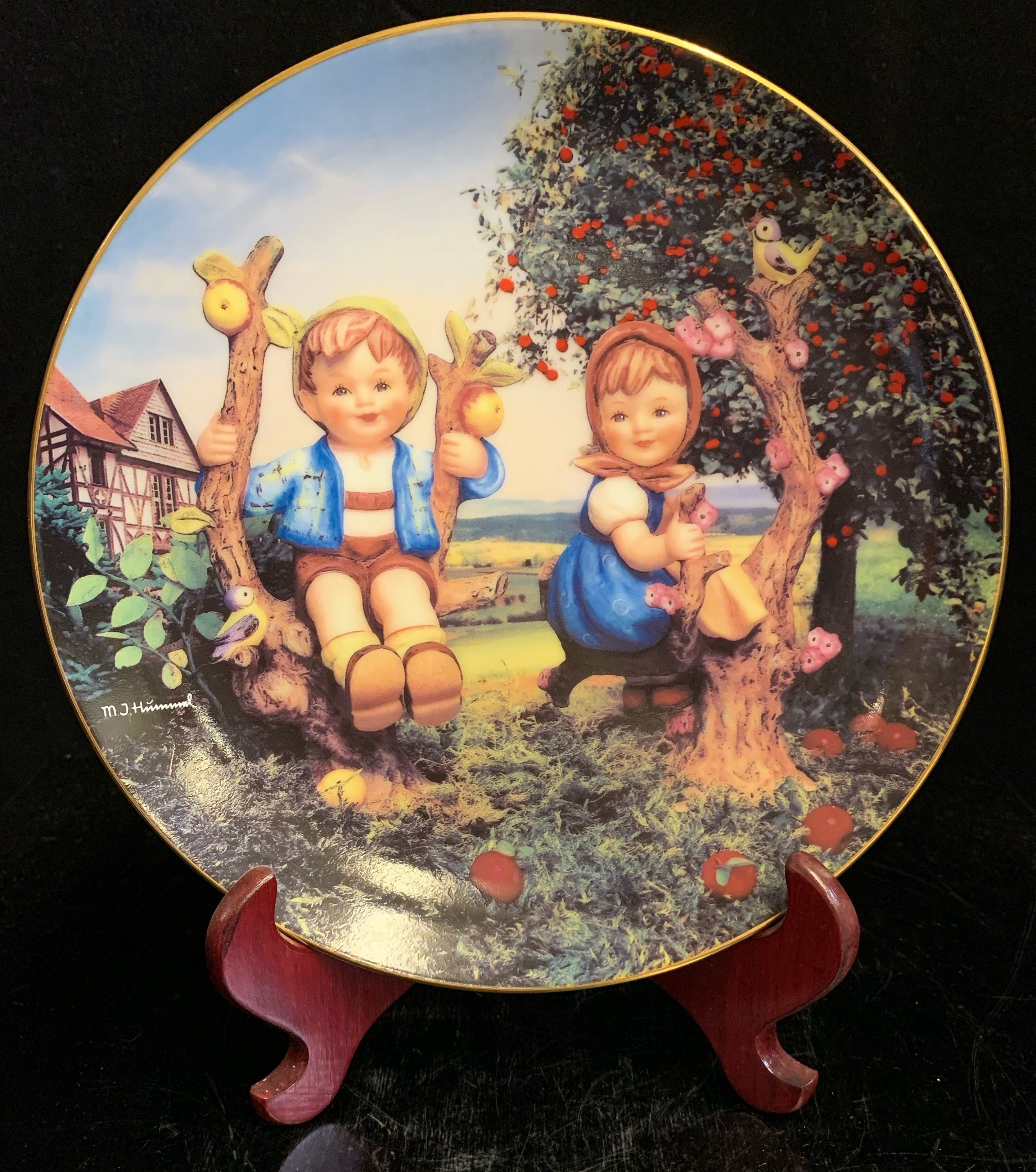 ~NEW~ Limited buy Edition Goebel Hummel 1996 Apple Tree Girl & Boy Wall Plates